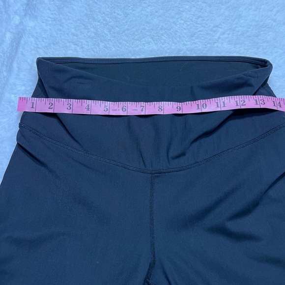 Fabletics black sheer leggings size medium - Picture 4 of 10